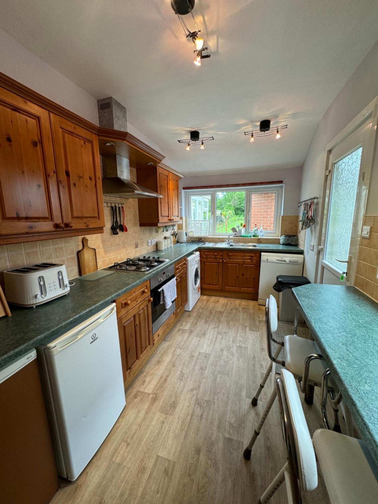 Double With Private Conservatory * Bristol